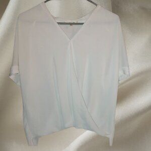 White chiffon Hi Low Top With Cuff On Sleeves,Very Flowy.Luxury,Old Money